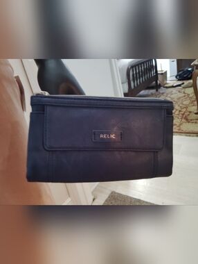 Relic Navy Wallet Wristlet